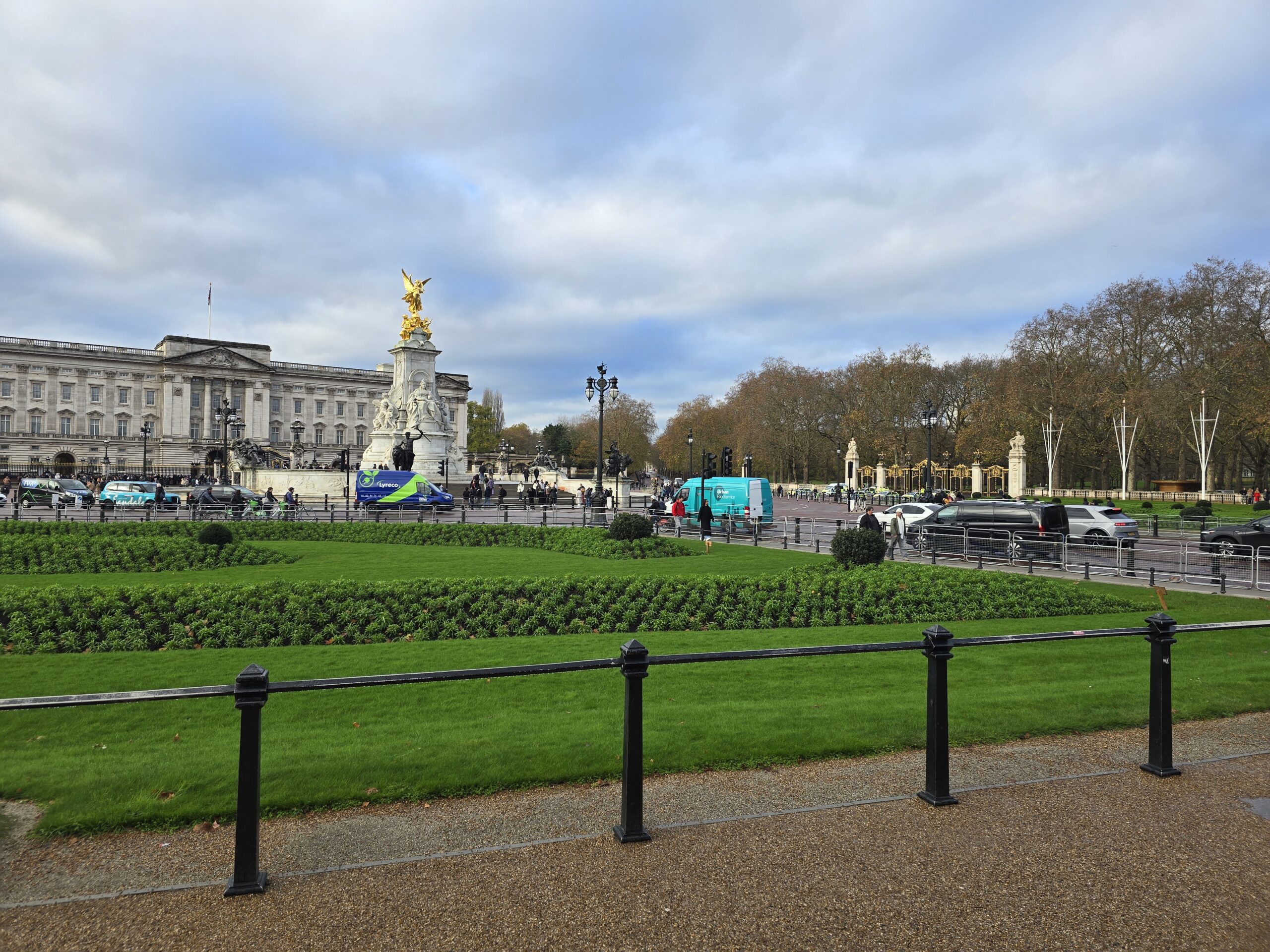 London History and a Vibrant Culture.